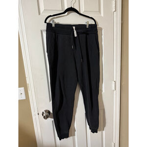 Lululemon Scuba Jogger size 12